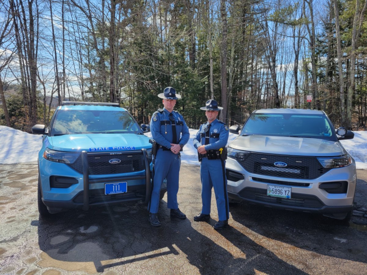 MEStatePolice's tweet image. Read about two Soldiers/Troopers who returned from a 10-month deployment to Africa.
Read about the full story here: maine.gov/dps/msp/media-…