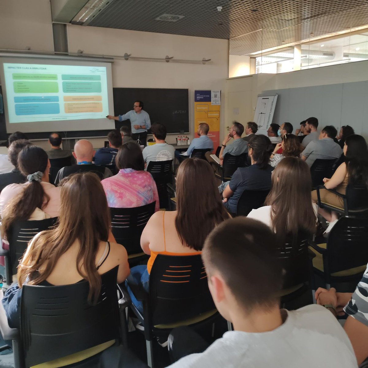 ParcTramuntana's tweet photo. @sergi_ametller conclou l'acte deixant clar el compromís de #ParcTramunta de ser transparents i dialogants 👇 

🗣 "Ens trobem en un procés d'avaluació en desenvolupament". 

🗣 "Publicarem obertament noves informacions a mesura que se n'obtinguin noves conclusions". https://t.co/Z8HcehF2hv