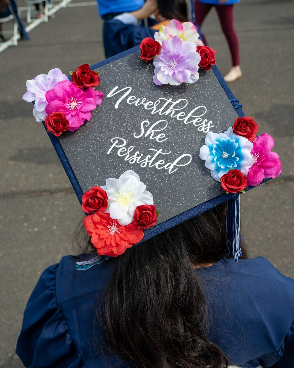 Bucks_edu's tweet photo. #Throwback to last year's commencement caps! 🎓 Only one week to go until our 2022 ceremony. 🎉 #BucksCCC #BucksCounty #CommunityCollege #BucksCountyPA #CollegeGraduation #ClassOf2022 #Graduation https://t.co/hE0spssT2t