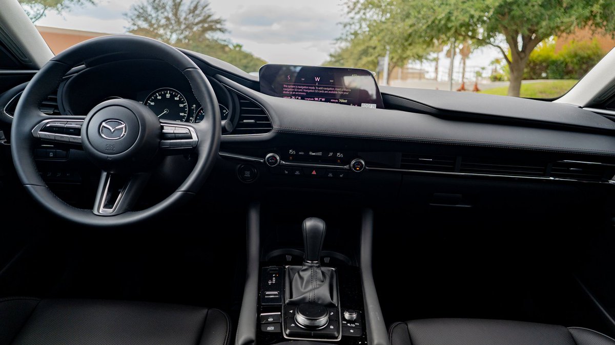 BertOgdenEMazda's tweet photo. It's easier than ever to finance a #Mazda3 sedan at #BertOgden, so stop by and choose your top pick from our extensive inventory! #carfinance https://t.co/a3biQHuTC5