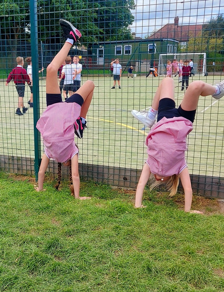 CFPSchool's tweet photo. We are having another fun, exciting week at lunchtimes. The children have been practising on the balance boards, gymnastics and even found time for a game of chess! #lunchtimefuntime #postiveplaygrounds @theresehoyle https://t.co/DaFheqvpzS