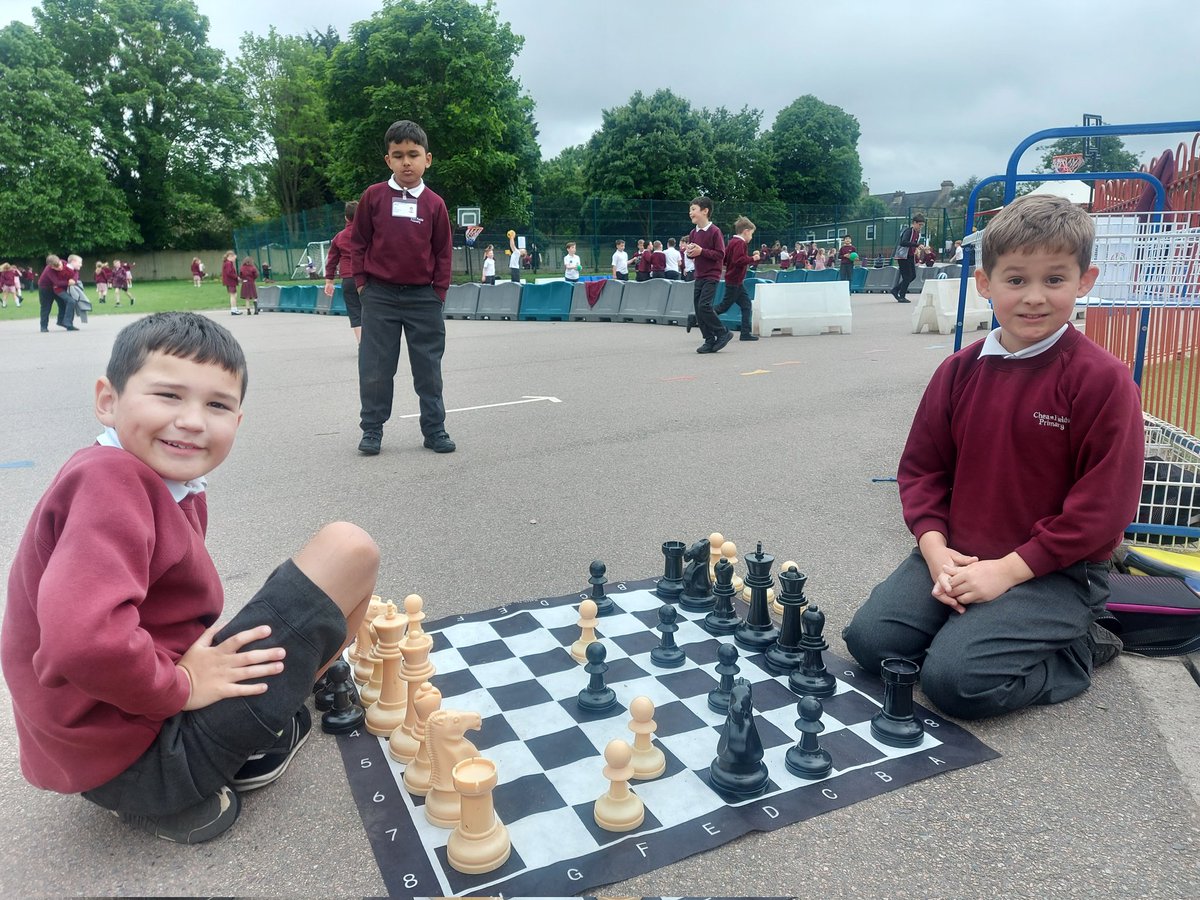 CFPSchool's tweet photo. We are having another fun, exciting week at lunchtimes. The children have been practising on the balance boards, gymnastics and even found time for a game of chess! #lunchtimefuntime #postiveplaygrounds @theresehoyle https://t.co/DaFheqvpzS