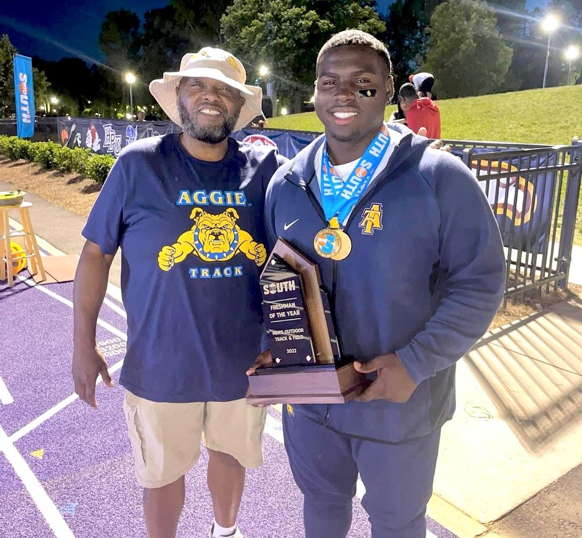 Hollywood👑🏝 tweet media