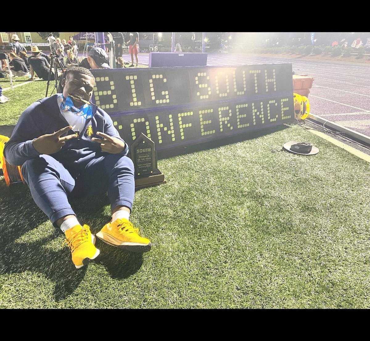 Hollywood👑🏝 tweet media