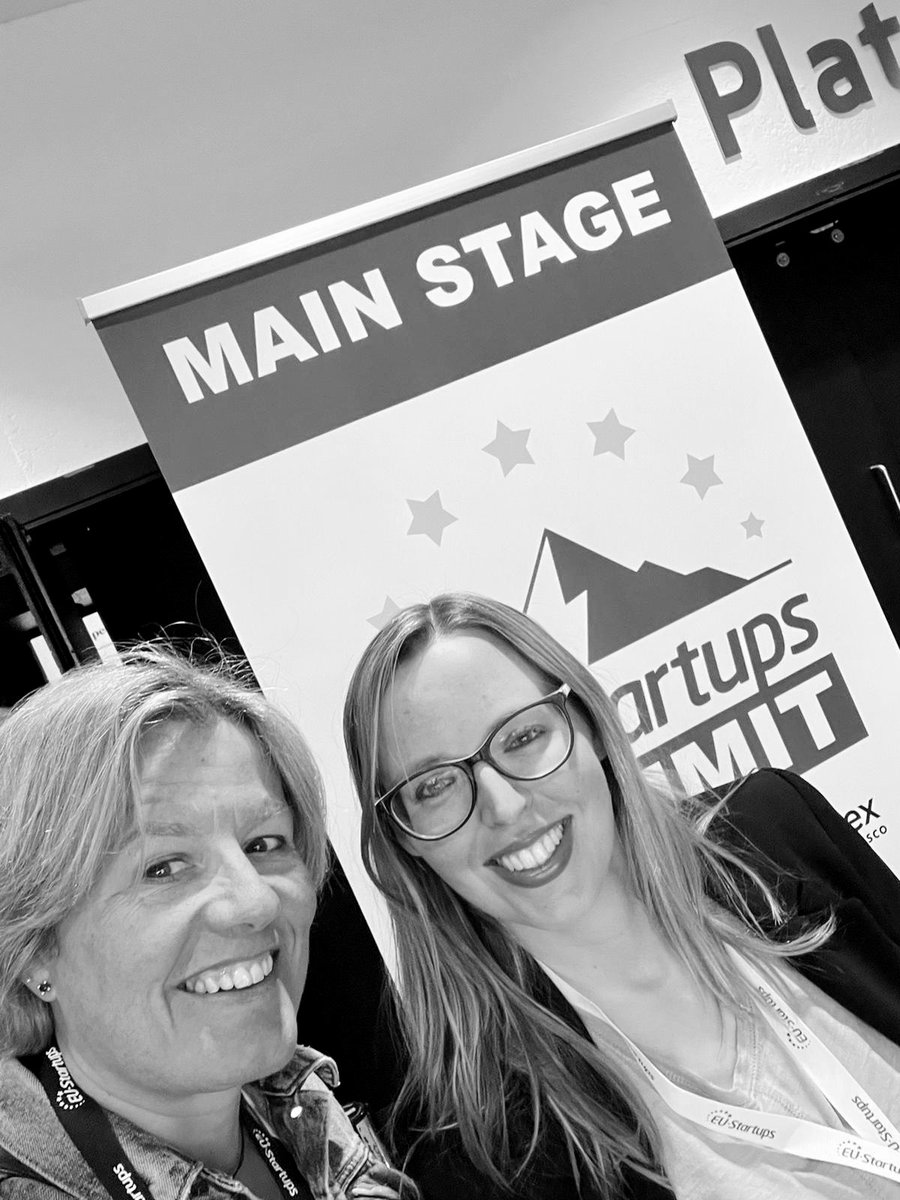 Victoria_AGago's tweet photo. Y tambiΓ©n me encontrΓ© con la gran @margaltes π
#EUStartupSummit https://t.co/HphP0by3T0