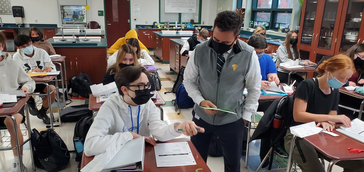 PRSchools's tweet photo. Incredible teachers in high school inspired PRHS Teacher Darren Myzak to become a teacher. See how his philosophy is focused on learning for every student every day in this week's Excellence in Education video segment. https://t.co/2ncOUK9b7B https://t.co/4XZmkZm3Ue