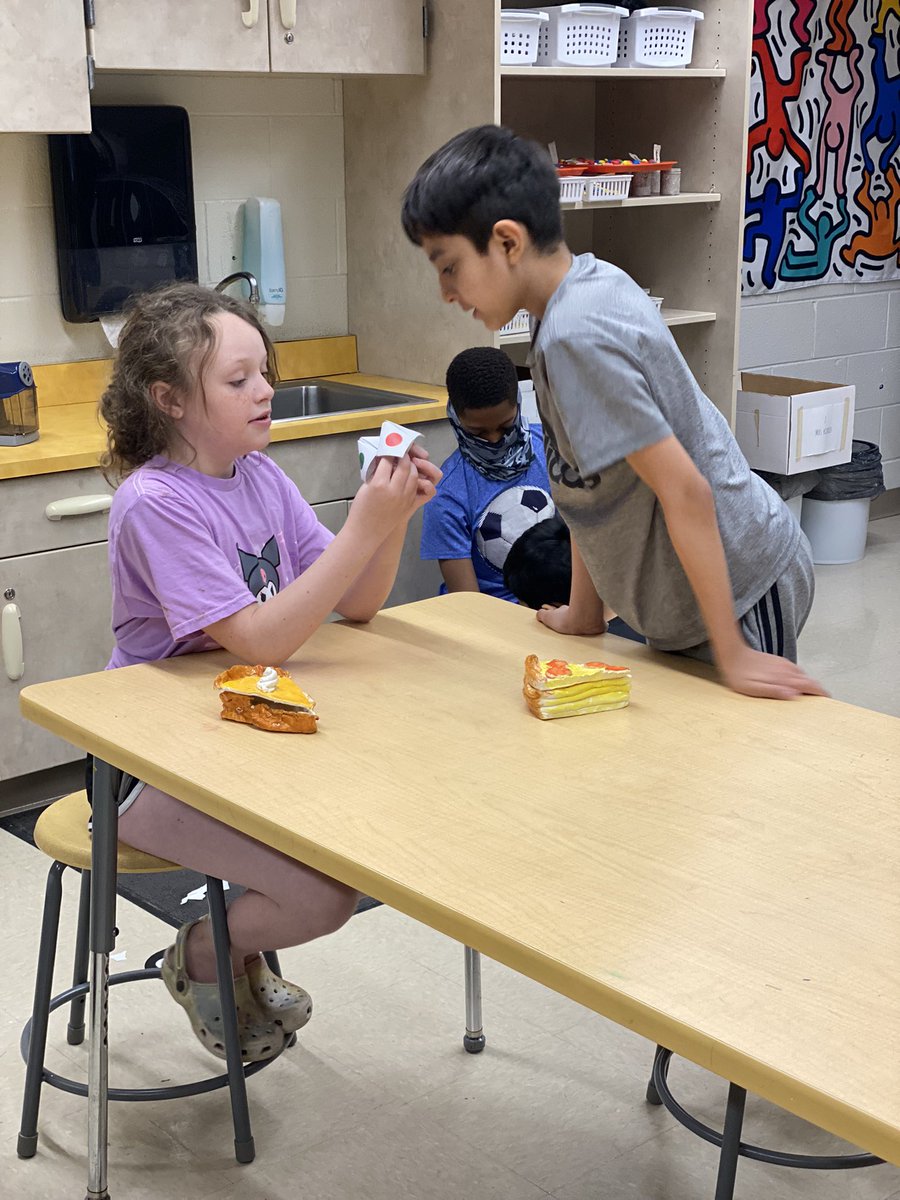 Art with Mrs. Mrozek tweet media