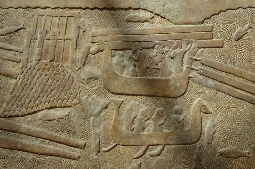 return2assyria's tweet photo. Relief depicting Assyrians transporting cedar wood by boats from Lebanon, 8th century B.C. From the Palace of Sargon at Dur Sharrukin, Louvre Museum. https://t.co/kQhEgvC1Cc