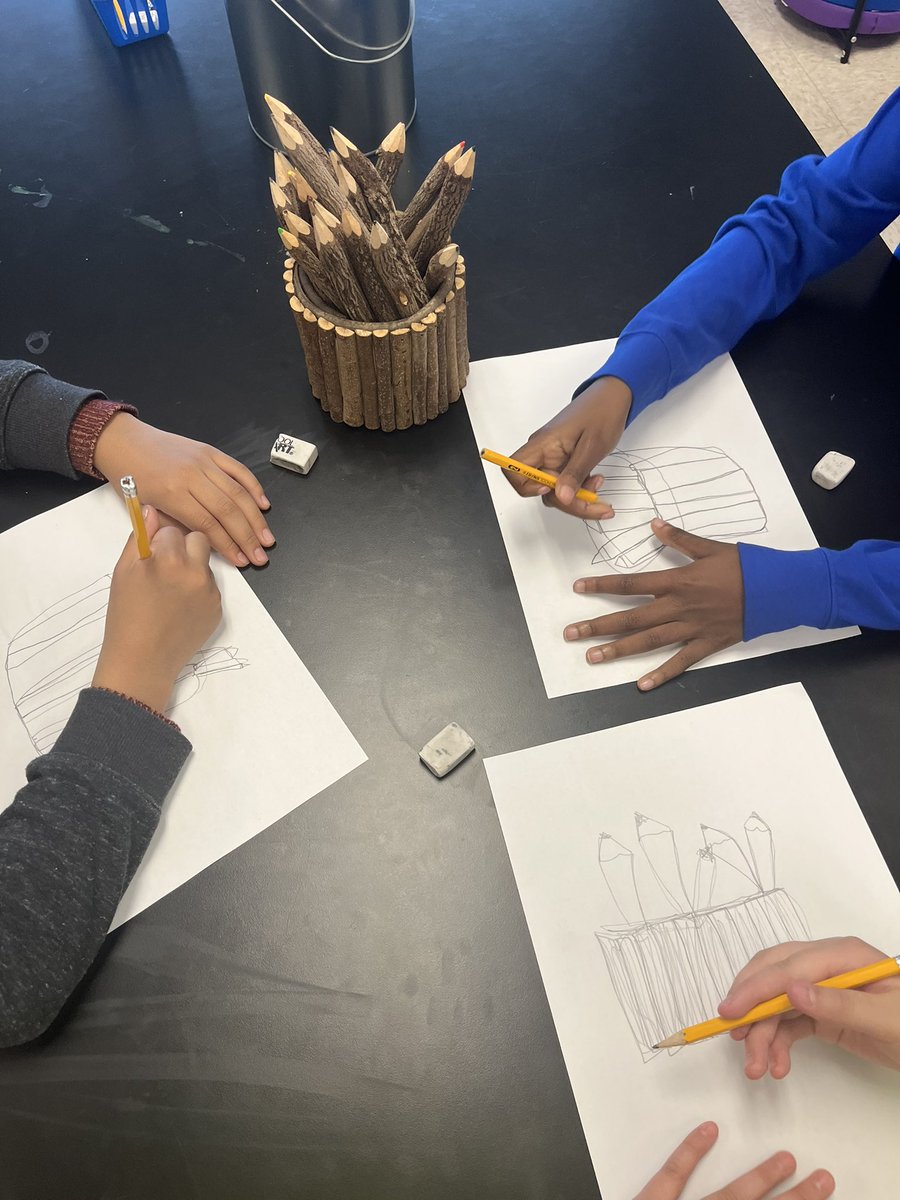 Ms. Schulz (@msschulz24) on Twitter photo Continuous line drawing exercises for our 4th grade artists!! π©π»βπ¨ π¨π½βπ¨ <a href="/WheelerAvenue/">Wheeler Avenue School</a> Continuous line drawing exercises for our 4th grade artists!! π©π»βπ¨ π¨π½βπ¨ <a href="/WheelerAvenue/">Wheeler Avenue School</a>