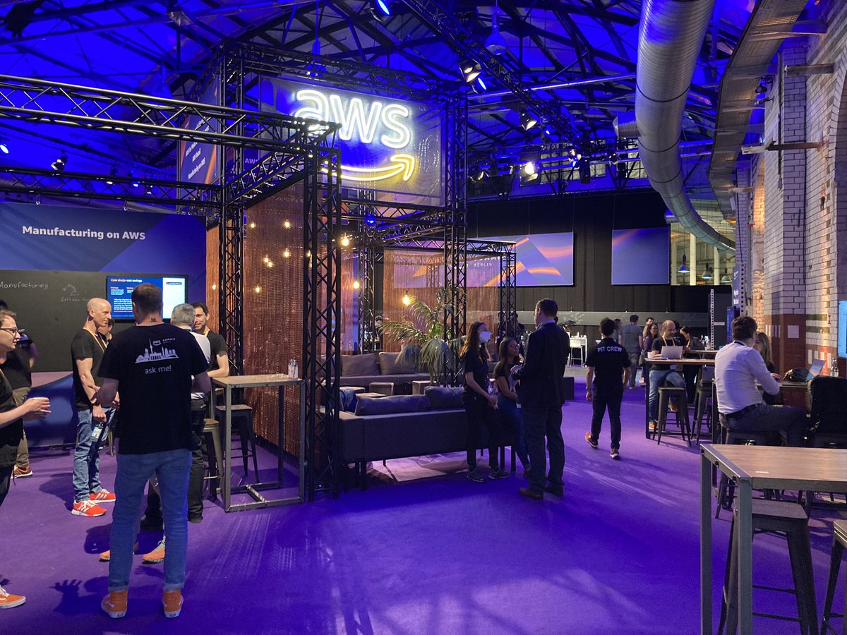 mc_gaster's tweet photo. Berlin. Just left the AWS Summit. Two days fully packed with great sessions and interactive discussions with our partners and customers. Really proud being part of that amazing team. #AWSSummit https://t.co/Lva17ui2G4
