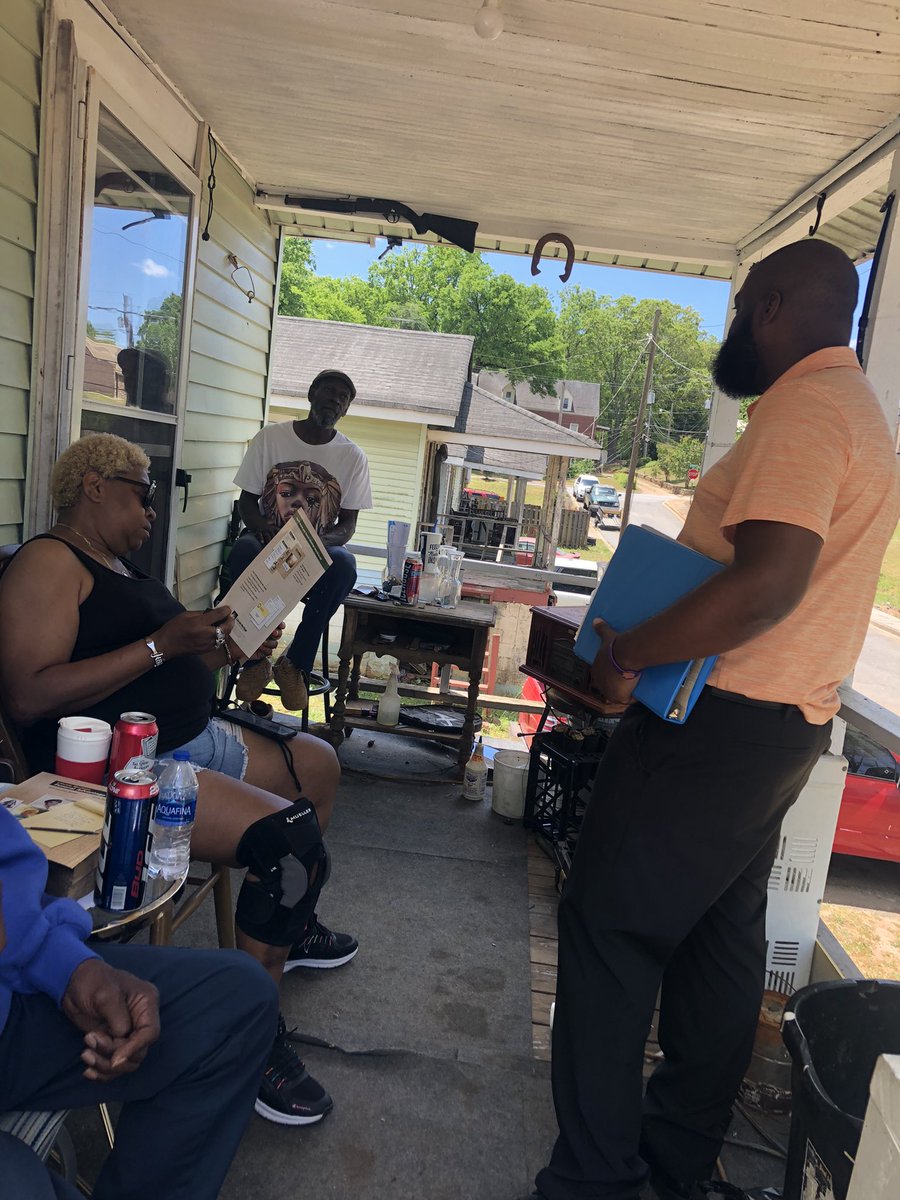 Gervonte1's tweet photo. “Serving Each Family With Honesty And Respect”
#YeahThatGreenville #GBA #6MonthRun https://t.co/JFGcW95yLB