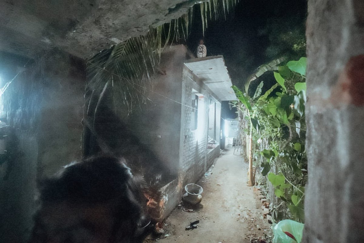 annamalai_k's tweet photo. Visited the family of Manikandan to pay our condolences. Heart broken to see his family shattered.
This is exactly the kind of family that our Hon PM Shri @narendramodi avl wants to help & make them prosper
@BJP4TamilNadu will stand by the family in their hour of sorrow! https://t.co/QxWqq0APxR