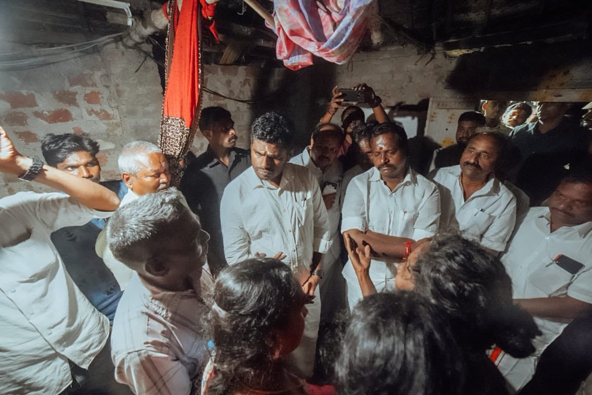 annamalai_k's tweet photo. Visited the family of Manikandan to pay our condolences. Heart broken to see his family shattered.
This is exactly the kind of family that our Hon PM Shri @narendramodi avl wants to help & make them prosper
@BJP4TamilNadu will stand by the family in their hour of sorrow! https://t.co/QxWqq0APxR