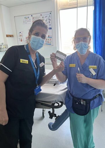 MitraB95's tweet photo. Final stop of the day, presenting Louise our fab LW coordinator her lunch voucher. #smalltoken #gratitude competing with the fabulous ๐คฃ@CarterTreacle #busyshift meeting new parents @AndyW_DCN I did 16900 steps today #NursesActive Happy #IND2022 #HereForLife https://t.co/q3axEW9Obm