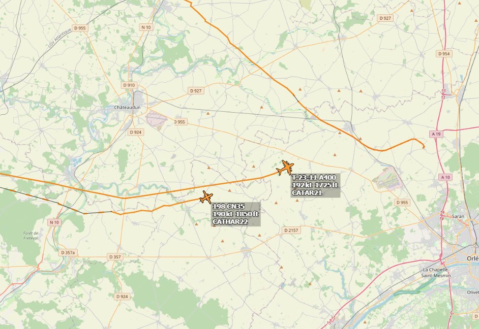 FrenchTrackers's tweet photo. A French CASA and a Spanish A400M low flying in close formation
#CATAR21 | A400M | T.23-11 | #3532CA
#CATAR22 | CASA C-235 | F-RAHF | #3B76A8
poke @MilRadar https://t.co/OLUD1PM1ug
