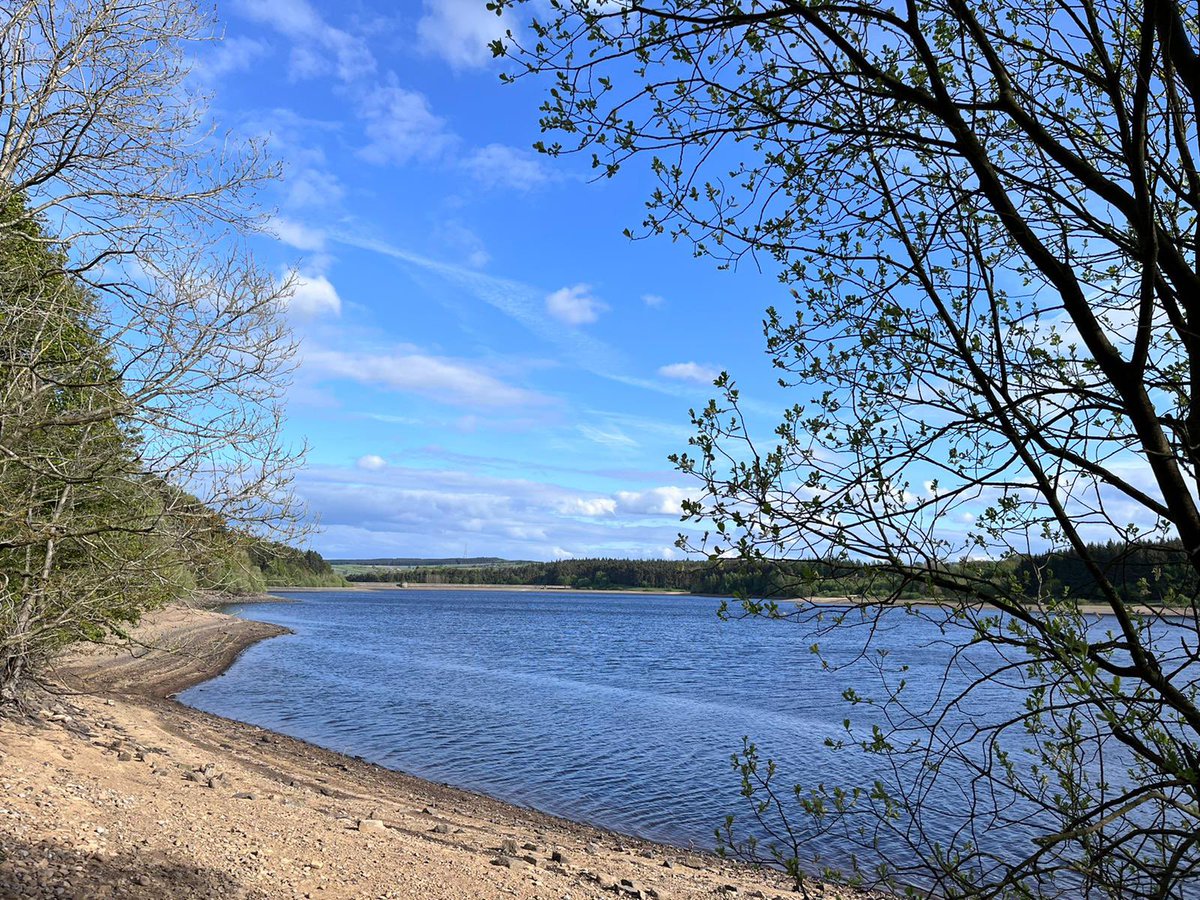 cholborn's tweet photo. Two days away near Harrogate. Getting some miles in at the lovely Swinsty reservoir #stepoutforyorkshire #teamAWRC https://t.co/wyPpKwsqyK