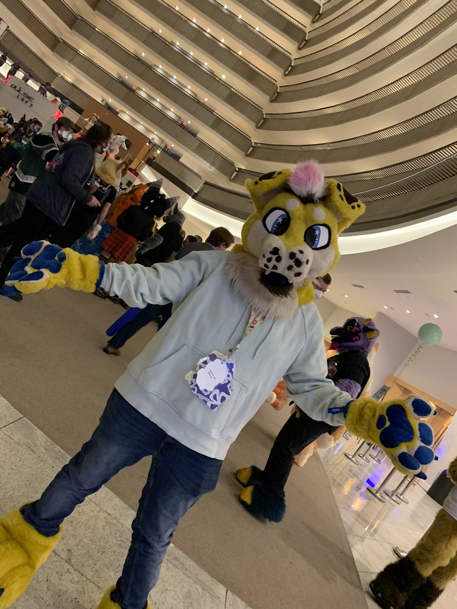 Hula_BarkShark's tweet photo. Oh yeah I went to FWA lol 
It was very fun and I hope to go back next year ^^ https://t.co/DVCCmEYxpU