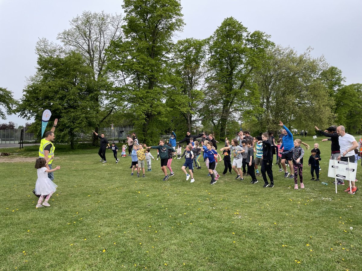 figgesmarshjpr's tweet photo. Volunteers needed for this weekend! This Sunday we need at least four more volunteers, or @figgesmarshjuniors can’t go ahead! Volunteering with us is fun and easy - kids can do it also! - and it’s just an hour of your time from 8.30-9.30am. Please get in touch if you can help 🙏🏽 https://t.co/ChcDA9SjPh
