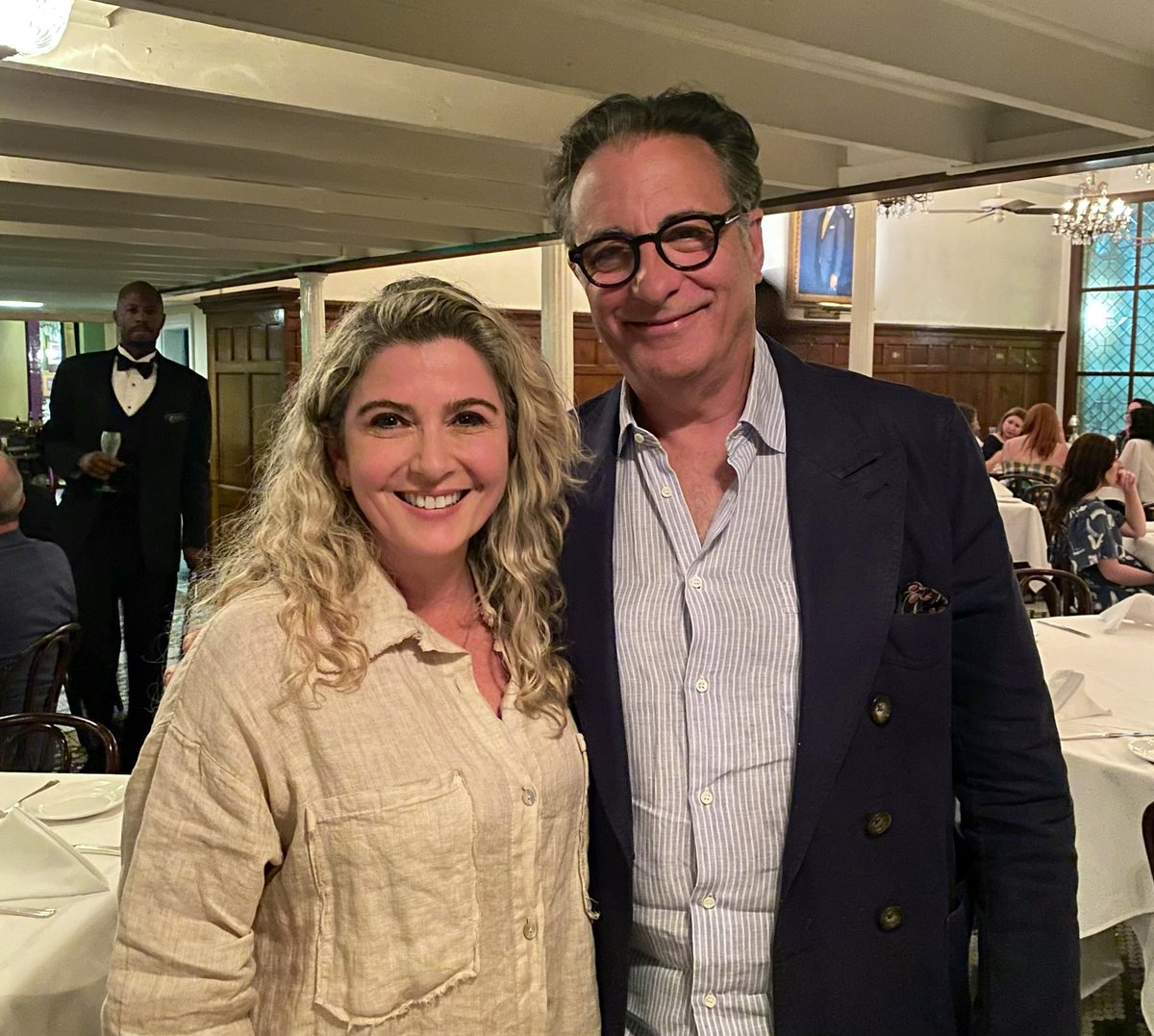 DaphneBarbeito's tweet photo. About last night… awesome food, great service, celebrating good times and meeting a celebrity 
#VámonosSolas #CelebratingGraduation @VisitNewOrleans https://t.co/39lGpC93X8