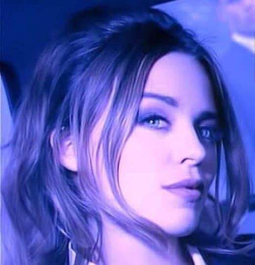 SwannKelvin's tweet image. PORTRAIT FOR THE #LOVERS❤️ 
#Kylielove💘 #BackinUK🇬🇧