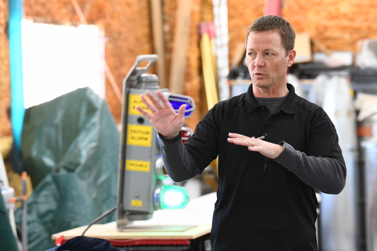 PantexPlant's tweet photo. Pantex is hiring more than 200 production technicians and other production support by the end of September. Check out our latest blog to see how training is implementing creative solutions to serves Production’s significant personnel needs: https://t.co/0qbPP4OSpn

#PantexPride https://t.co/K8a9Rjewi2