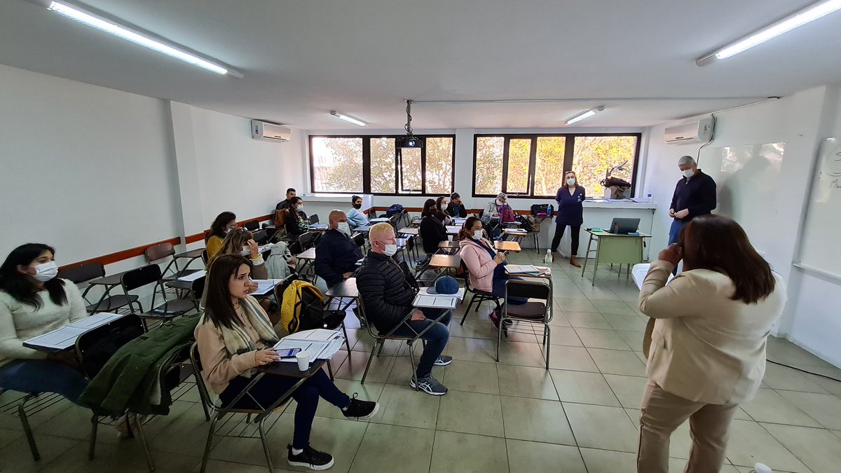 SindicatoDSalud's tweet photo. #SAMO365
En el @InstitutodelSSP clase 7 del Curso de SAMO Nivel I
Comision l y ll
📝 Nomenclador SAMO
🛏 Internaciones/Consultorio
@NovionClaudia
Maite Charterina
@RosanaRivelli
#CapacitandoElPresente📚
#PensandoEnElFuturo💻 https://t.co/fRjylKXN4b