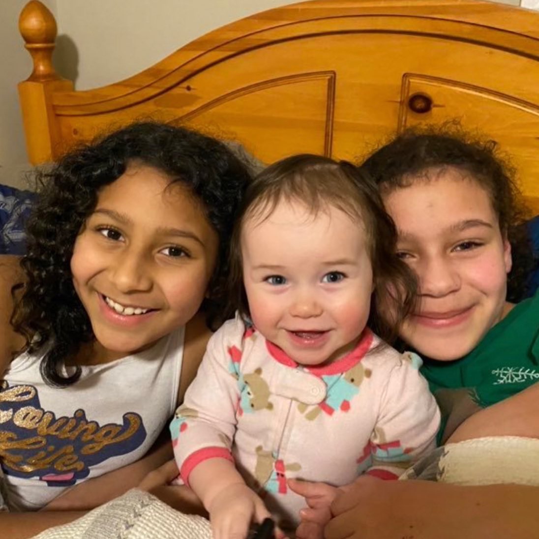 OrilliaMidwives's tweet photo. Macie is 1 year old! From our clients-“Thank-you so much again to Jessica and Laura for all of their help.” Second picture is Macie with her sisters who are also Orillia Midwives babies from 2013 and 2011.  #clientpictures #oneyearold #siblings #baby #orilliamidwives https://t.co/be6ldBFdzc