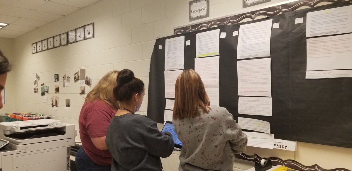 SArmbruster_RMM's tweet photo. Kindergarten and First Grade Data Days and planning STEM units. Great, productive conversation and collaborative team work! #titleI #ccsdilsimpact #thebestview https://t.co/nOyQtVmi3h