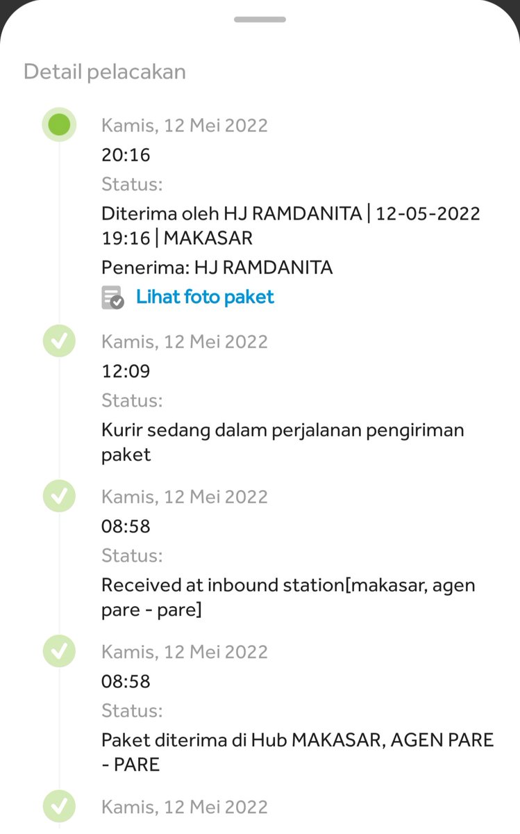 syarfans's tweet photo. Kerjaan @JNE_ID paket belum dikirim, status sudah diterima. Pas cek buktinya eh masih numpuk di gudang agen. Tolonglah @bliblidotcom @BlibliCare dievaluasi mitra pengirimannya. Macam ga ada jasa pengiriman lain aja https://t.co/r2rDF3kM1F