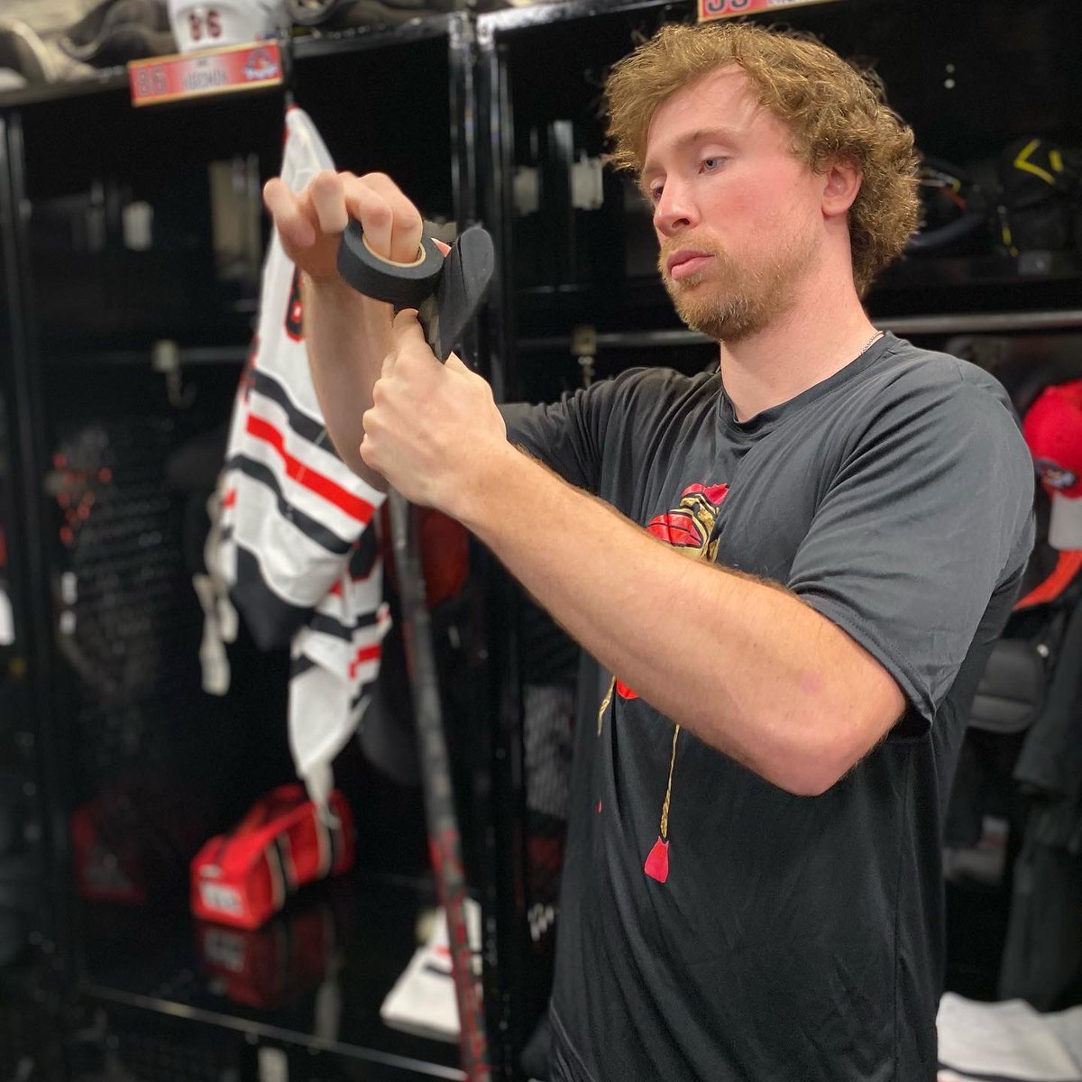 goicehogs's tweet photo. 🛠🛠🛠

#Game1 #RFDvsCHI #LetsGoIceHogs #CalderCup https://t.co/i2cyJ86l8X