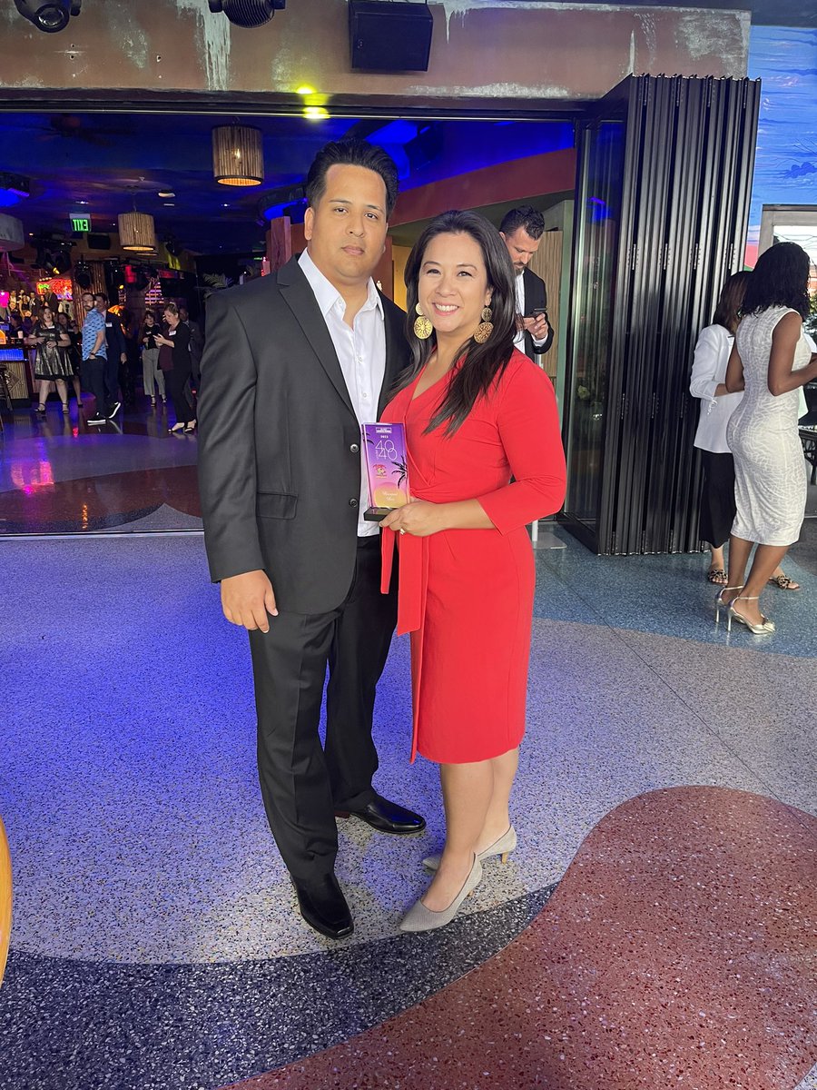 RacquelAsa's tweet photo. Thank you @OBJUpdate for recognizing #OBJ40Under40 in Orlando. It’s an honor to be on this stage with 39 other amazing professionals in the community. https://t.co/hT9EnUj1vx