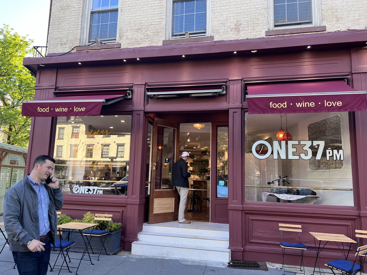 Gary Vaynerchuk tweet media