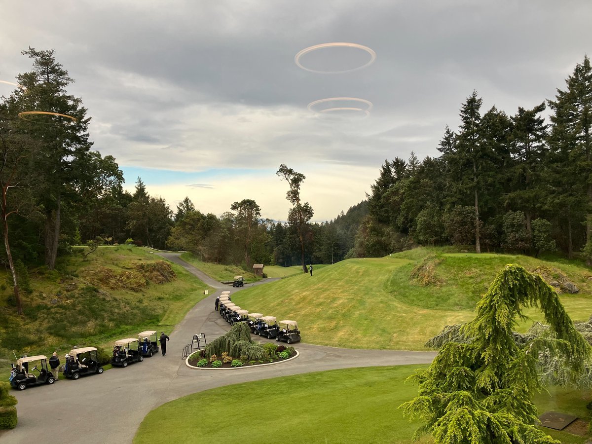 concrete_bc's tweet photo. What a great day on the golf course. Thank you to our Golf Hole Sponsors, Baseline Payments, Interstar Materials, Goodyear, Fountain Tire, Kryton, Ashcor Technologies, BH Concrete Removal, Go To Promotions and RG Auto Parts Distributors, Inc. #thankyou #concretebcconvention https://t.co/vkgeVBQsJv