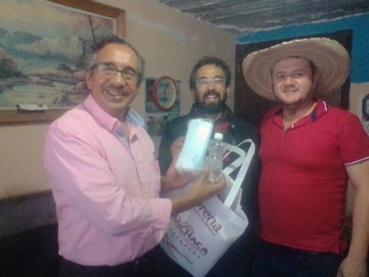 PabloVargasGon6's tweet photo. La Colonia #SantaJulia en la capital Hidalguense se organiza y conforman su #CD4T, sumándose a los trabajos de la Cuarta Transformación y brindando su apoyo incondicional para nuestro Candidato @juliomenchaca_ https://t.co/FBQrv44RvZ