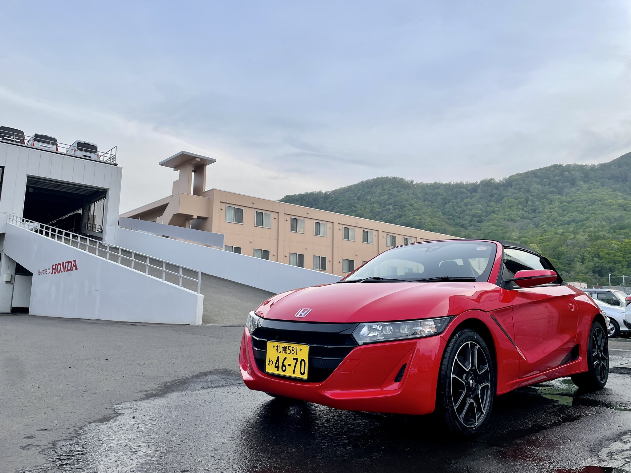 ホンダレンタリース北海道 おはようございます 札幌 はあいにくの こんな日には向きませんが S660のレンタルを 開始しましたよー 北海道の雄大な自然を 思いっきり楽しめる 軽オープンカーです ぜひ乗ってみて 企業公式が毎朝地元の天気
