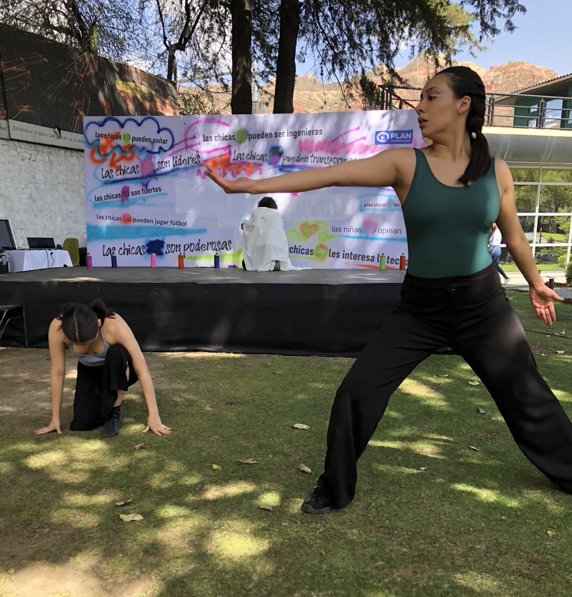 can_eliane's tweet photo. Que lindo evento esta mañana 😍 con @PlanBol y 4 joven lideresas 🙋🏽‍♀️🙆‍♀️🙆🏻‍♀️👩🏽para hablar del Poder de las Chicas!! 

➡️ Chicas empoderadas es nuestro futuro a tod@s 🙍🏽‍♀️💪🏽 https://t.co/0Qh8fZrFcU