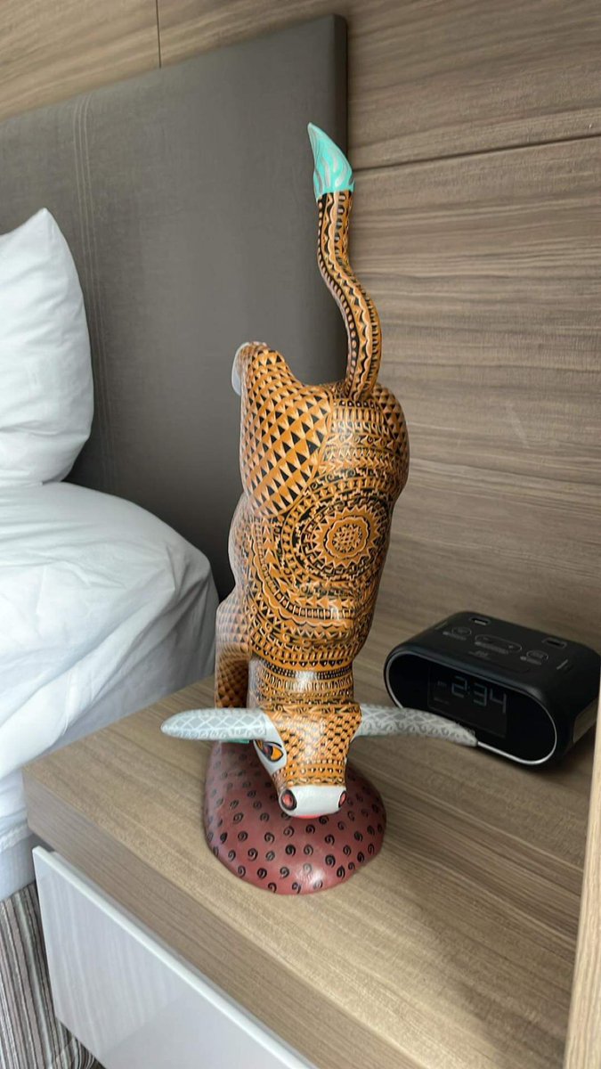 MegLaguna's tweet photo. Idk if this is turning into an addiction, but I collect obscure wooden animal sculptures…BUT I MEAN C’MON just look at him! https://t.co/klqqAclZXZ