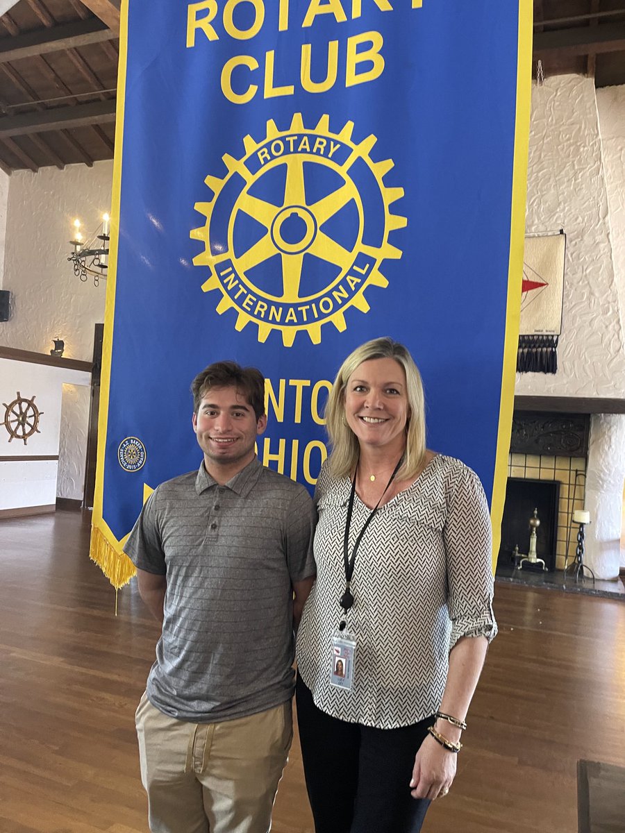 Lucy Ott tweet media