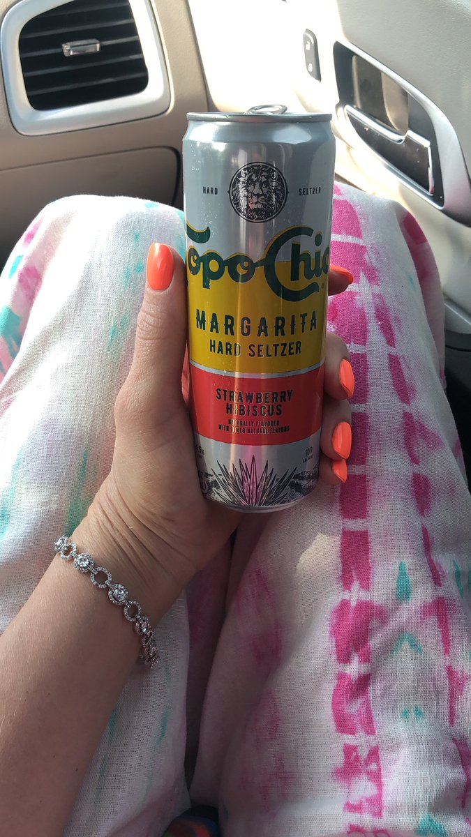 lalamoore_8's tweet photo. @SpotterBrett @HeyJasonSchultz @topochicohard is where it’s at‼️ https://t.co/b0SgtxvjYj