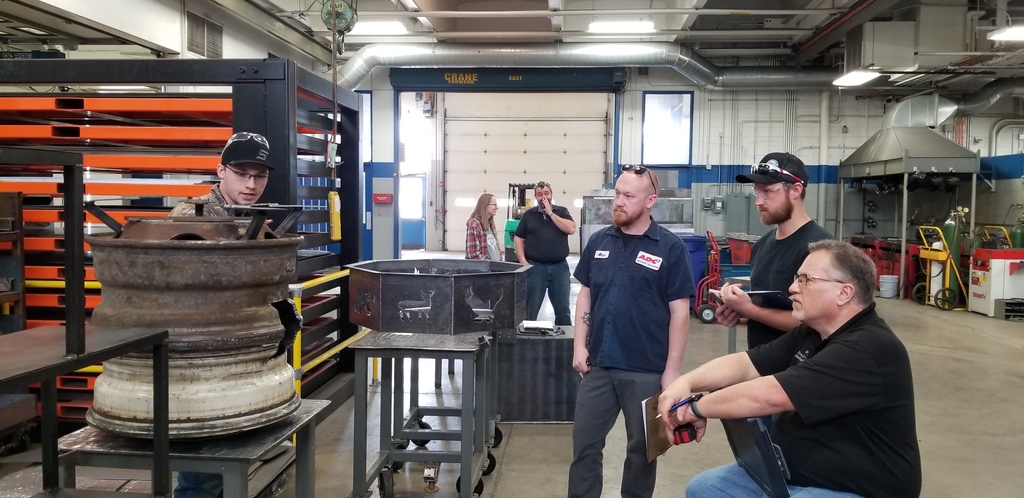 SDOAthensWI's tweet photo. Students were able to participate in the NTC welding competition at the NTC campus. Students had to make a portfolio and present their projects to a panel of judges. It was a great experience for those that attended. https://t.co/bARQByFORs
