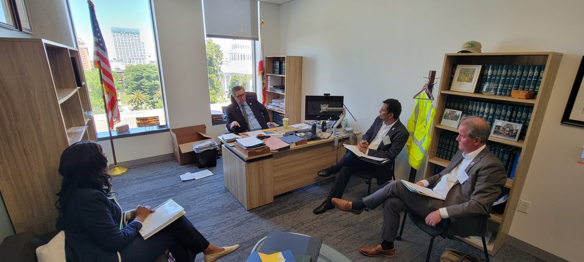 CalCities's tweet photo. Thanks Asm @KenCooley for meeting with city leaders from #CalCities Sacramento Valley to discuss #CAbudget requests, co-sponsored organic waste bill #AB1985, and ADU laws. We appreciate your time! https://t.co/rfkVfzzbAN