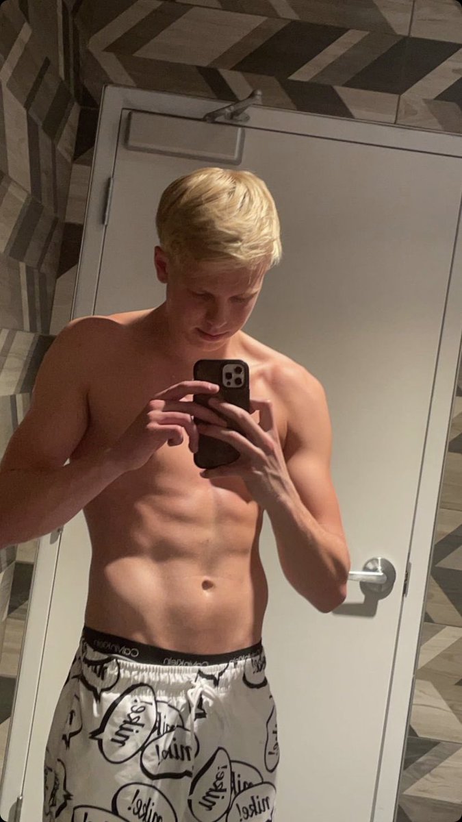 carsonBRfans's tweet photo. Carson via Instagram stories 😍🤍 @carsonlueders https://t.co/p1ctp9chvm