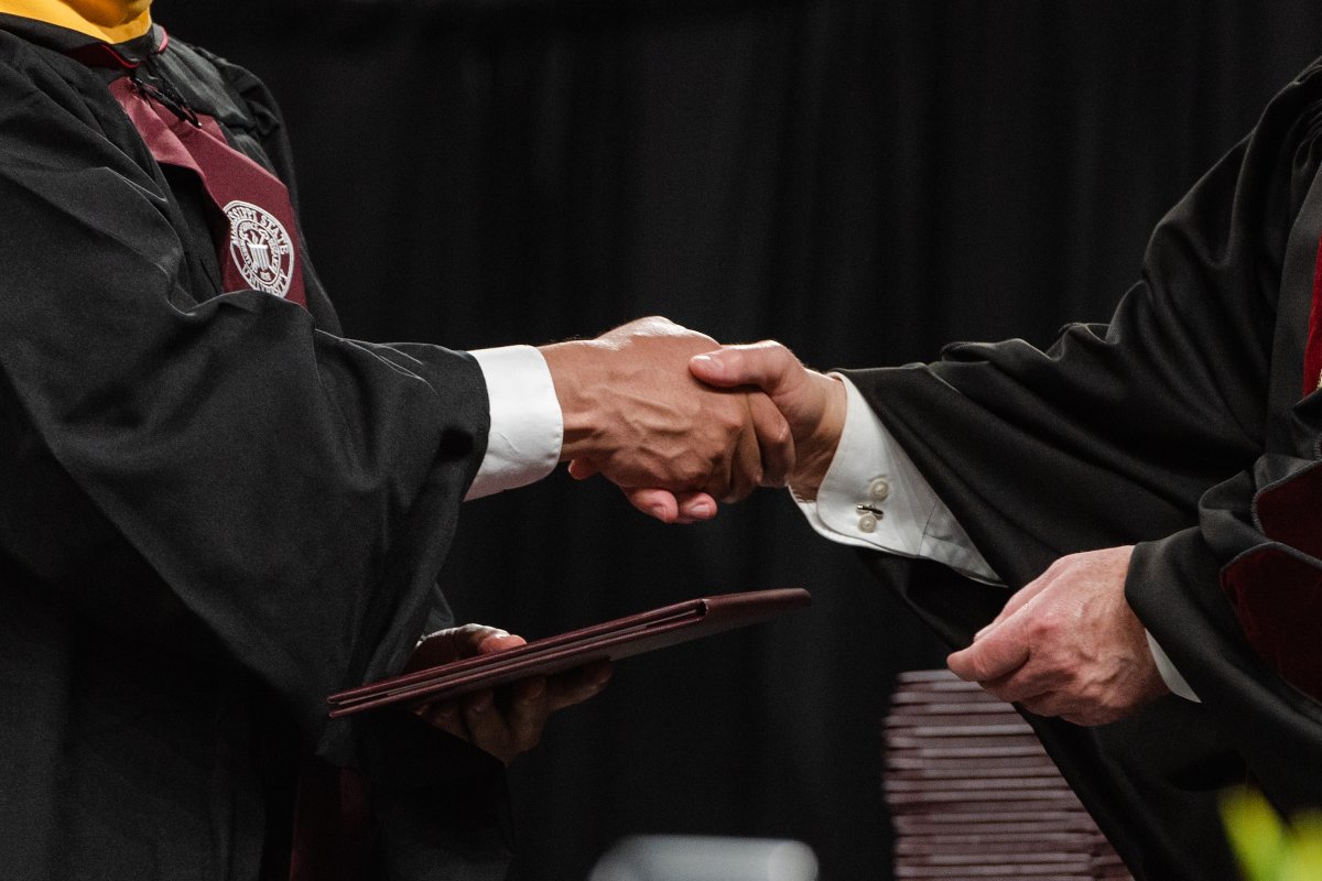 msstate's tweet photo. "Once a Bulldog, ALWAYS a Bulldog!" 

Congratulations to our newest graduates! Go forth and be the shining example of excellence that you have always been. We are SO proud of you! ❤️🎓  #MSStateGrad #ClassOf2022

Photos by Robby Lozano and Grace Cockrell / OPA https://t.co/BMiyklSnub