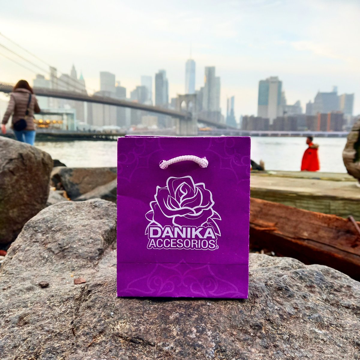 danikaccesorios's tweet photo. Adquiere nuestras piezas desde Estados Unidos 🇺🇲 Ingresa a https://t.co/bGnKfmyBsB #shoppingonline #shop #onlineshopping #supportsmallbusiness #handmade #Brooklyn #nyc https://t.co/9hqHZ38TcW
