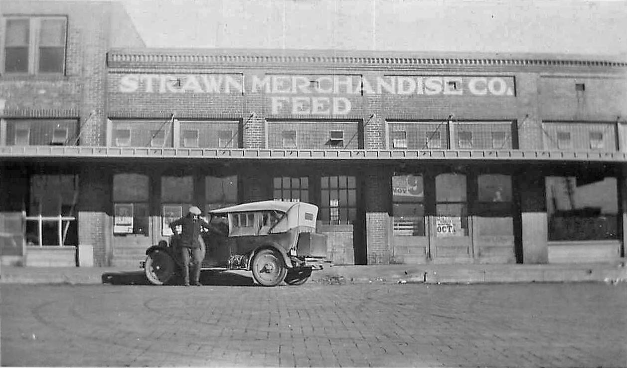 Traces of Texas on Twitter "A 1923 scene in Strawn, Texas followed by