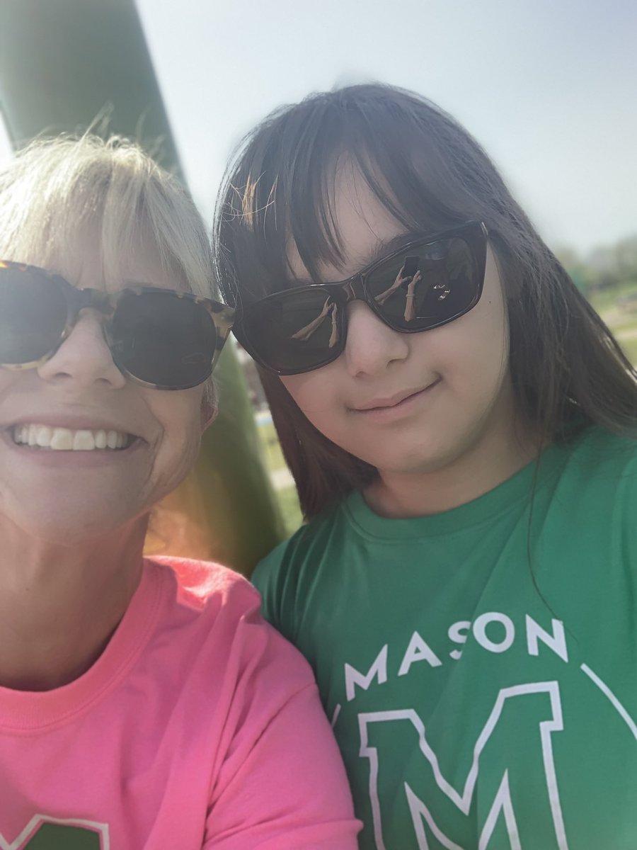 Jess Cassin tweet media