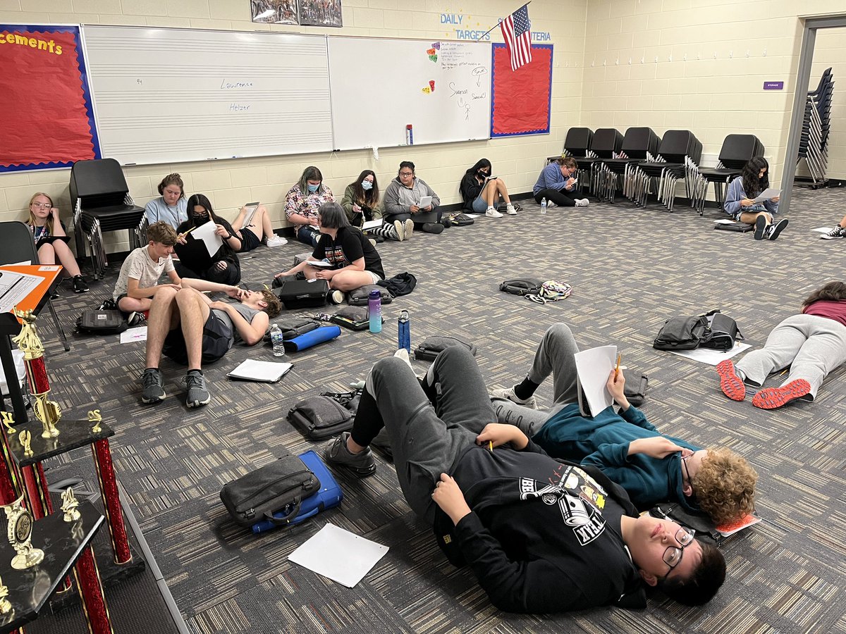 NMHelzer's tweet photo. At the end of each year I ask my oldest group who I won’t see again to write me a note of feedback, memories, suggestions, complaints. Their feedback is some of the important to me! #growthmindset #authenticfeedback https://t.co/FjanLj3QXG