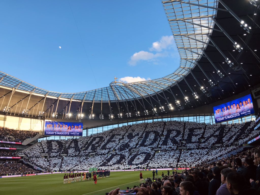 AnasFTL's tweet photo. Beautiful. Come on Tottenham! ⚪️🔵 https://t.co/D6kMiwmkVT
