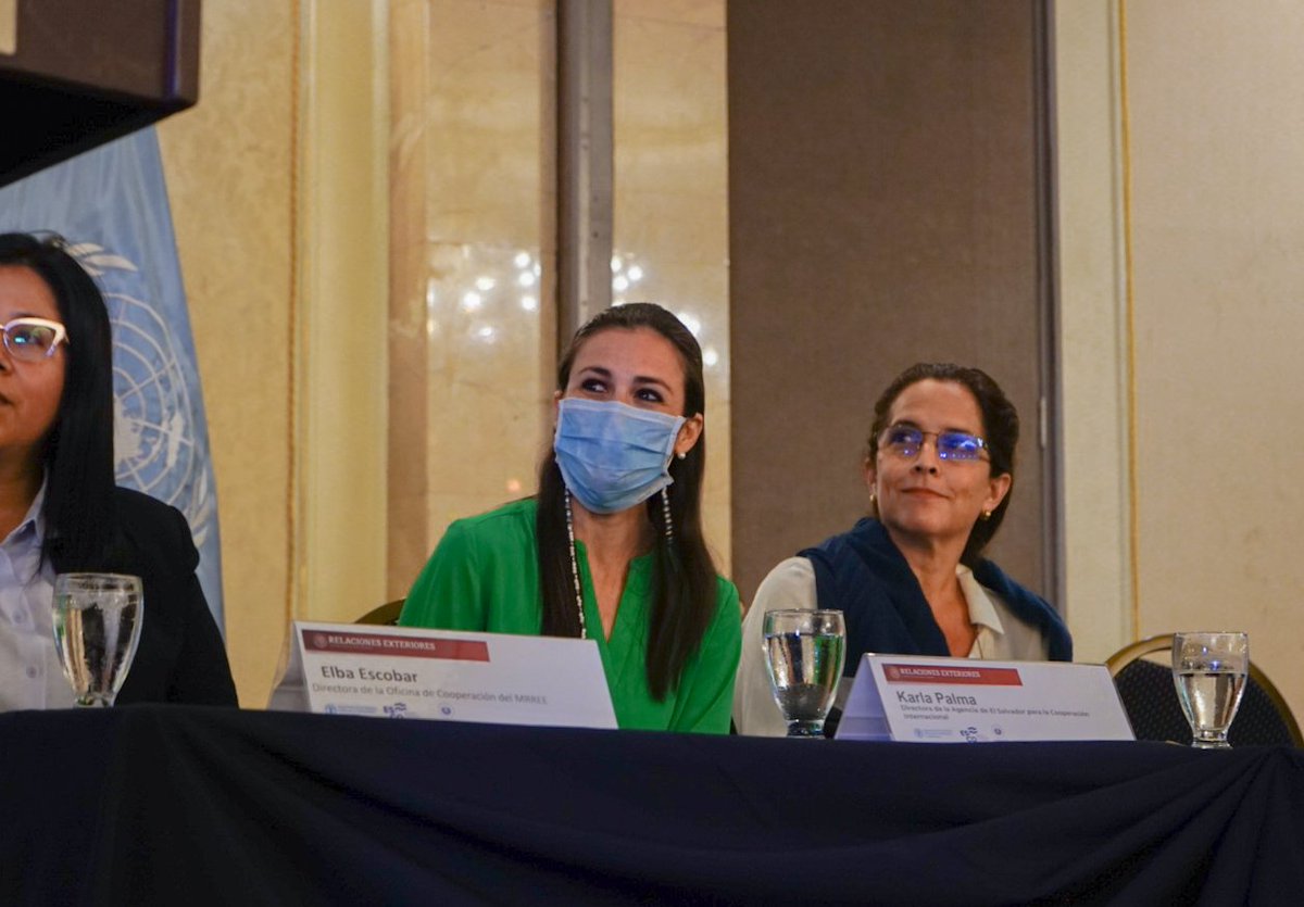 AgenciaEsco's tweet photo. #MesoaméricasinHambre, apoya las políticas públicas asociadas a 3 ámbitos: la seguridad alimentaria y nutricional; la intensificación sostenible de la producción agropecuaria y el acceso a mercados en la agricultura familiar; el desarrollo rural y la reducción de la pobreza. https://t.co/IHUtIahExS