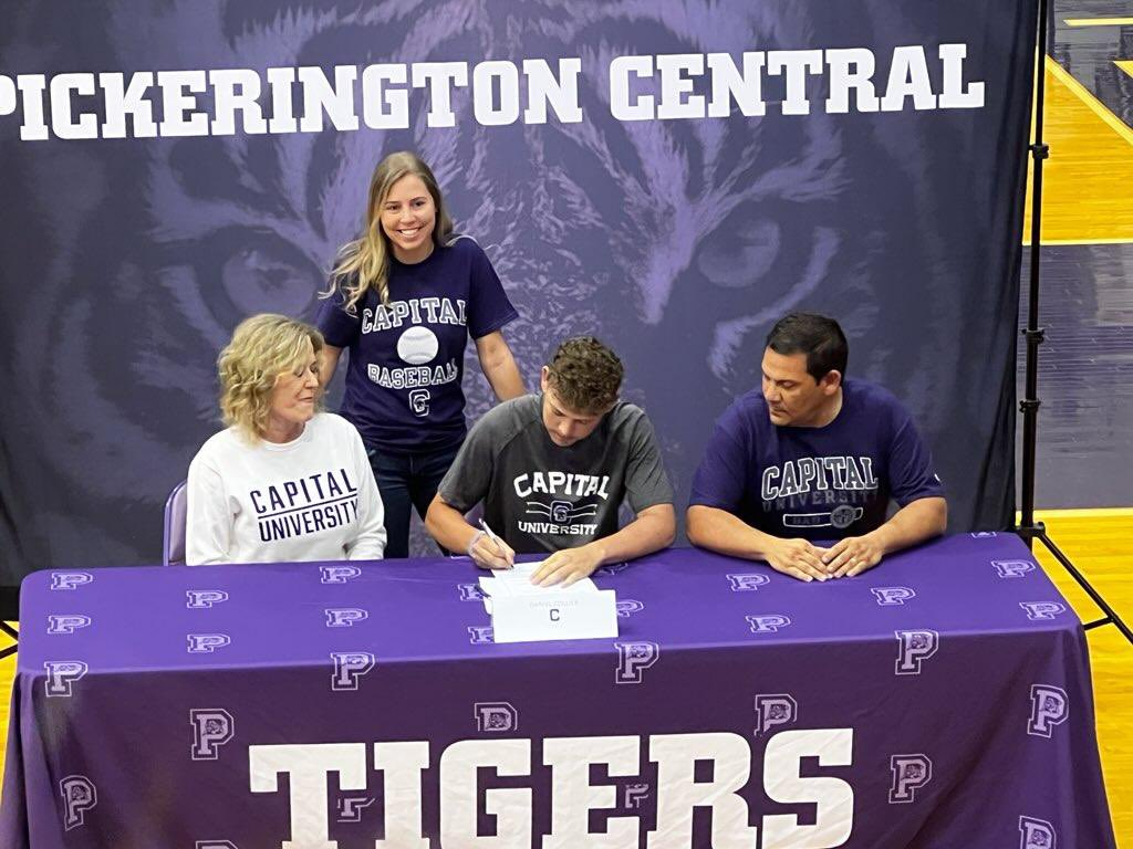 Daniel Collier tweet media